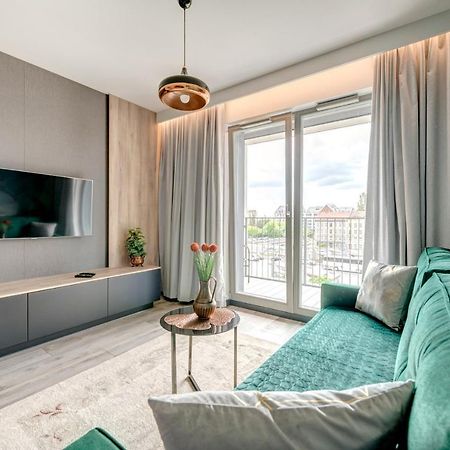 Live & Travel Apartments Grano Residence Гданск Екстериор снимка
